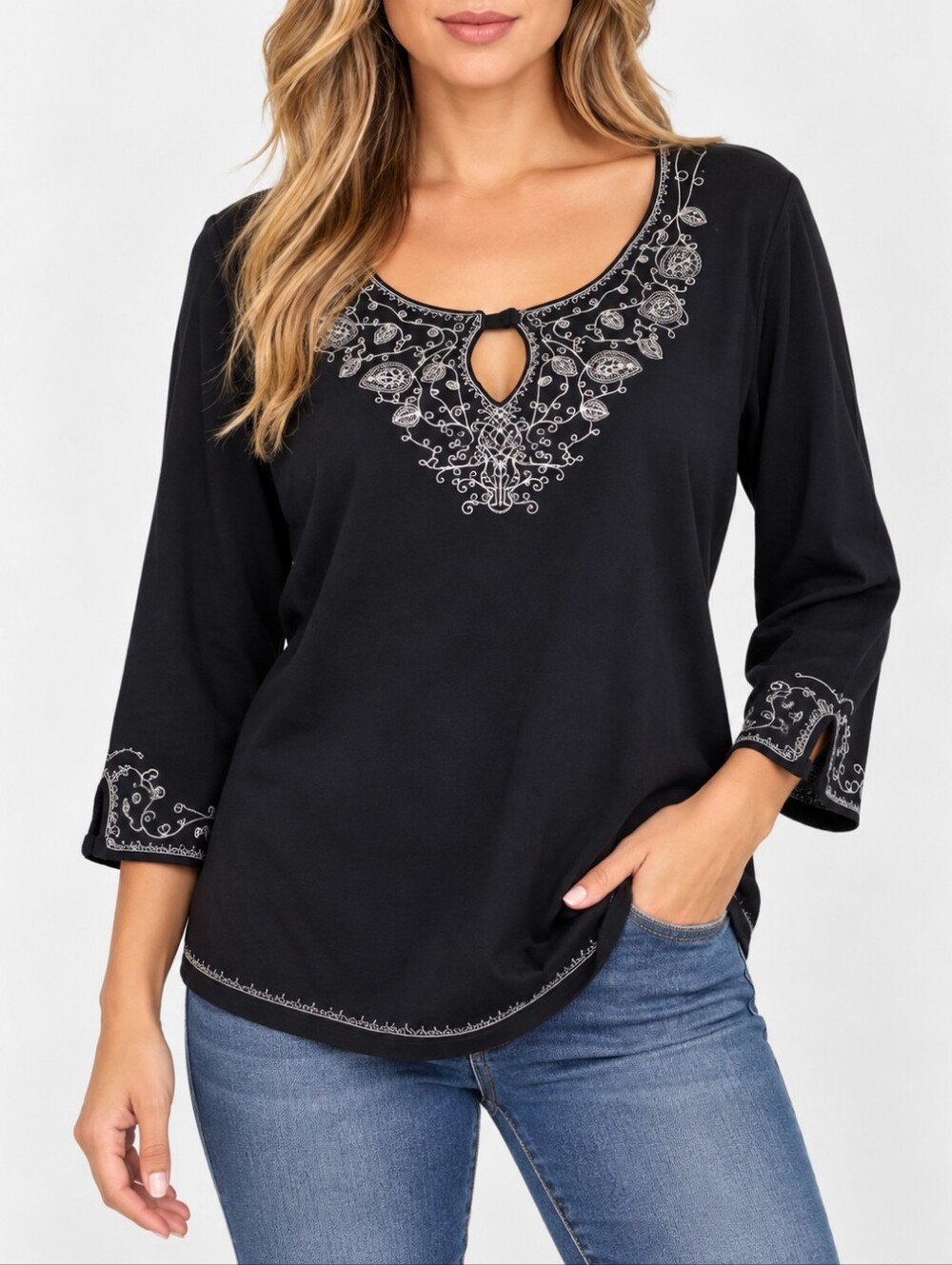 CB CASUAL | Women’s Black Embroidered Keyhole Pullover Top Size XL